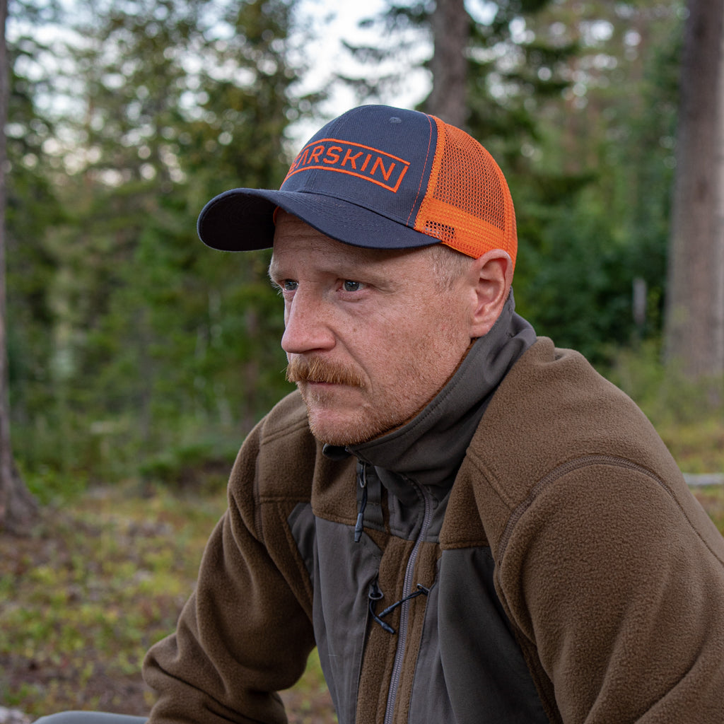 Bearskin Cap Dark Grey/Rust